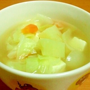 野菜たっっぷり★昆布ダシで豆腐コンソメスープ